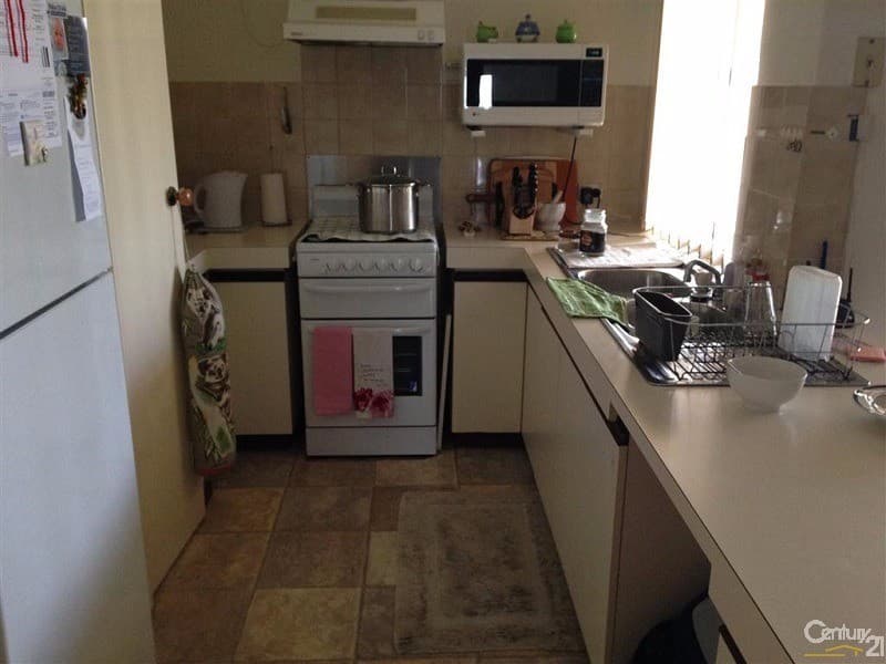 20/61 Rockingham Beach Road, Rockingham, WA, 6168, Cooloongup - Thumbnail 2