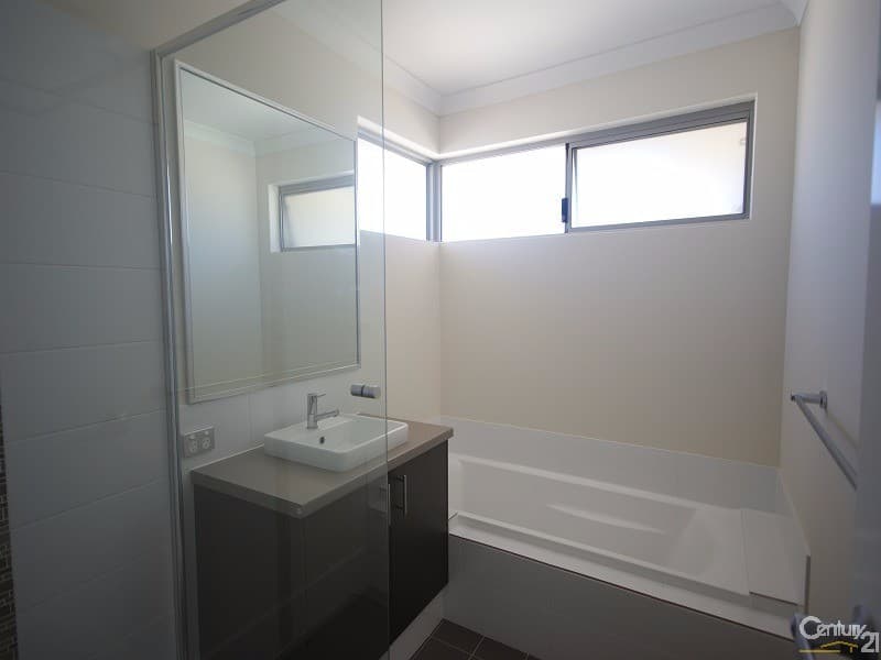 20/61 Rockingham Beach Road, Rockingham, WA, 6168, Baldivis - Thumbnail 8