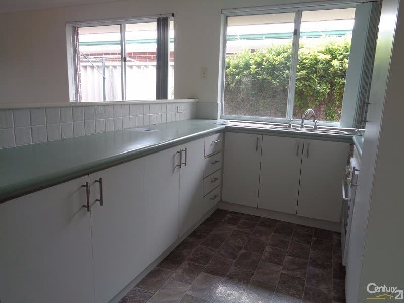 4/112 Parkin Street, Rockingham, WA, 6168, Rockingham - Thumbnail 4