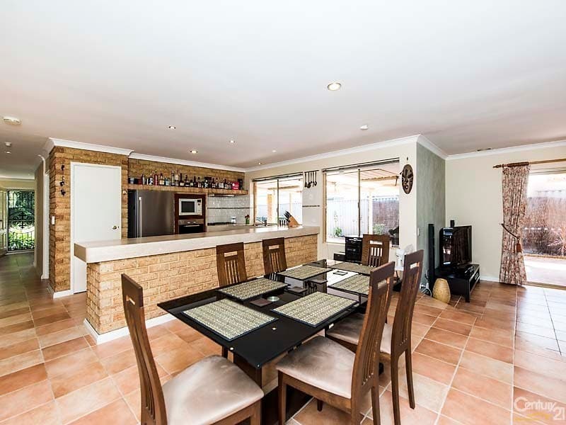 20/61 Rockingham Beach Road, Rockingham, WA, 6168, Warnbro - Image 1