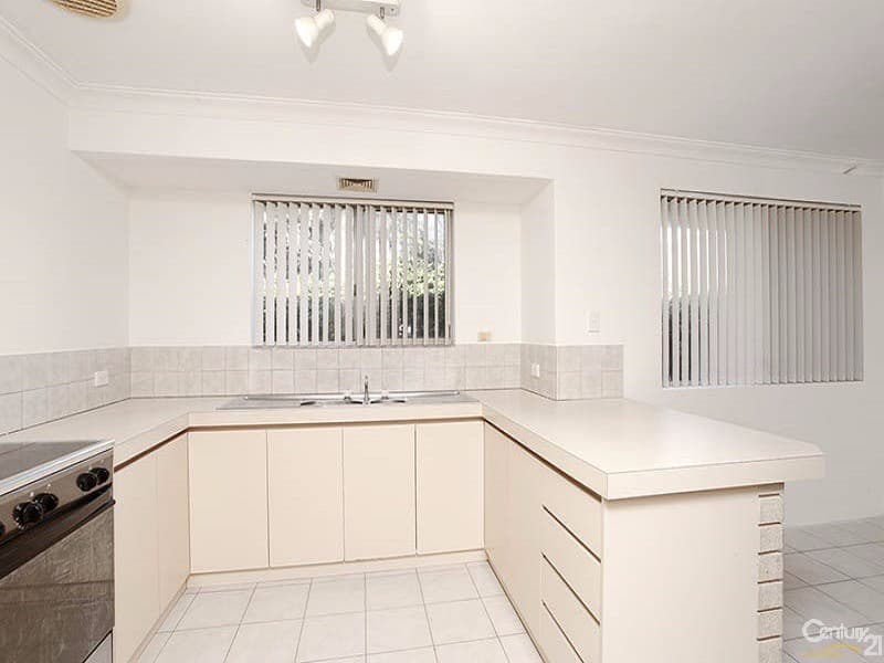 20/61 Rockingham Beach Road, Rockingham, WA, 6168, Shoalwater - Thumbnail 4