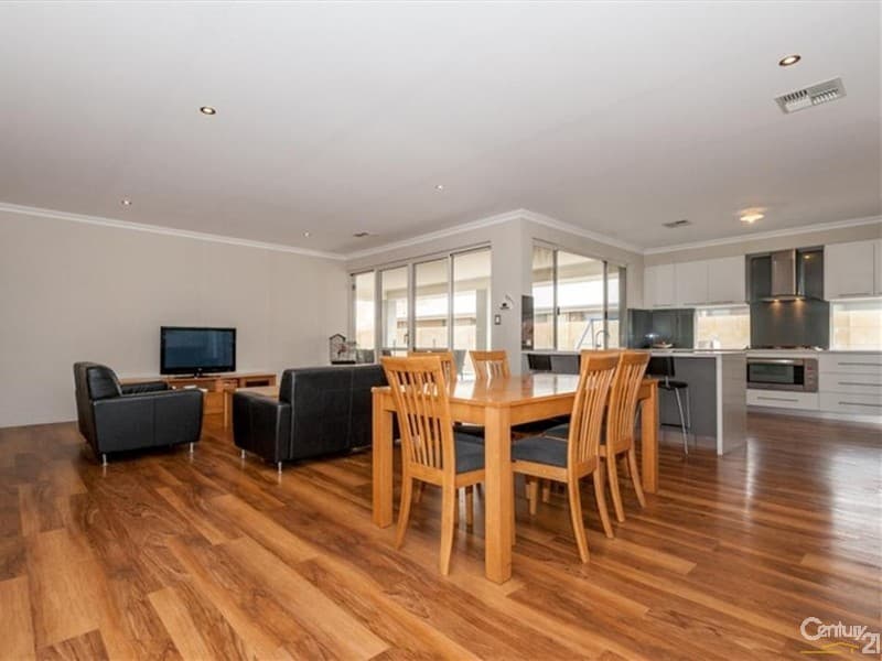 20/61 Rockingham Beach Road, Rockingham, WA, 6168, Secret Harbour - Thumbnail 8