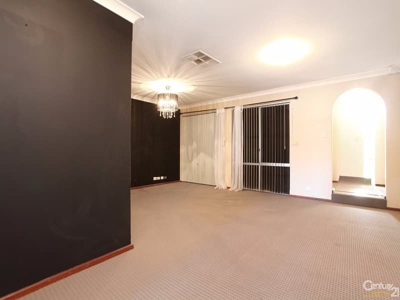 20/61 Rockingham Beach Road, Rockingham, WA, 6168, Cooloongup - Thumbnail 2