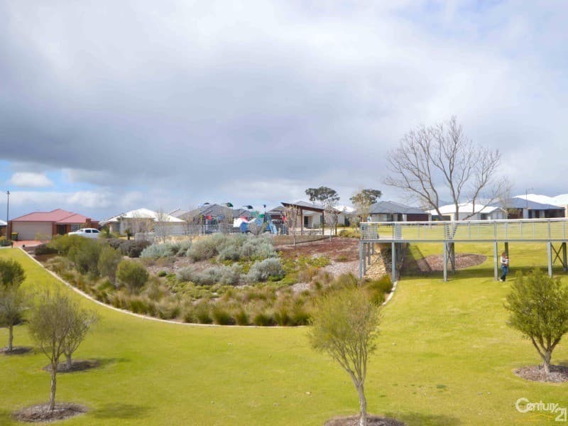 20/61 Rockingham Beach Road, Rockingham, WA, 6168, Baldivis - Thumbnail 2