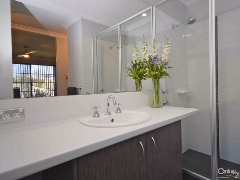20/61 Rockingham Beach Road, Rockingham, WA, 6168, Baldivis - Thumbnail 4