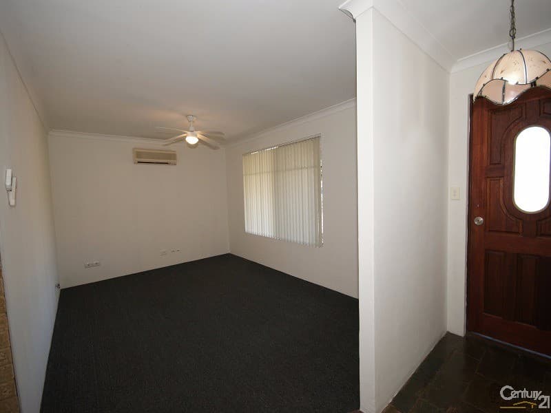 20/61 Rockingham Beach Road, Rockingham, WA, 6168, Warnbro - Thumbnail 2