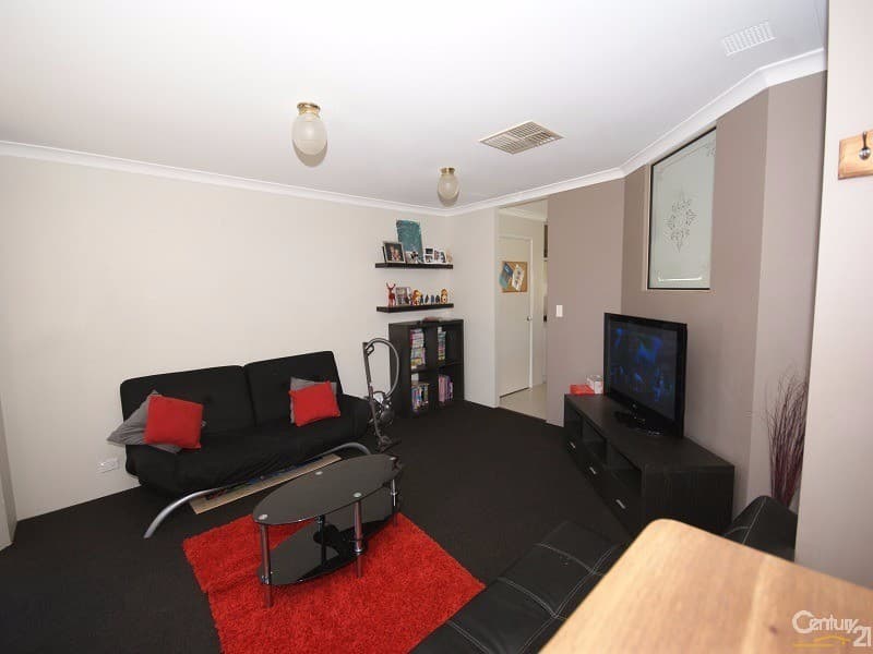 20/61 Rockingham Beach Road, Rockingham, WA, 6168, Warnbro - Thumbnail 2