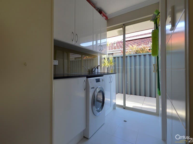 20/61 Rockingham Beach Road, Rockingham, WA, 6168, Warnbro - Thumbnail 7