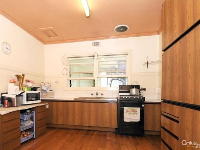 9 Springfield Avenue, Clayton South, VIC, 3169, Clayton South - Thumbnail 2