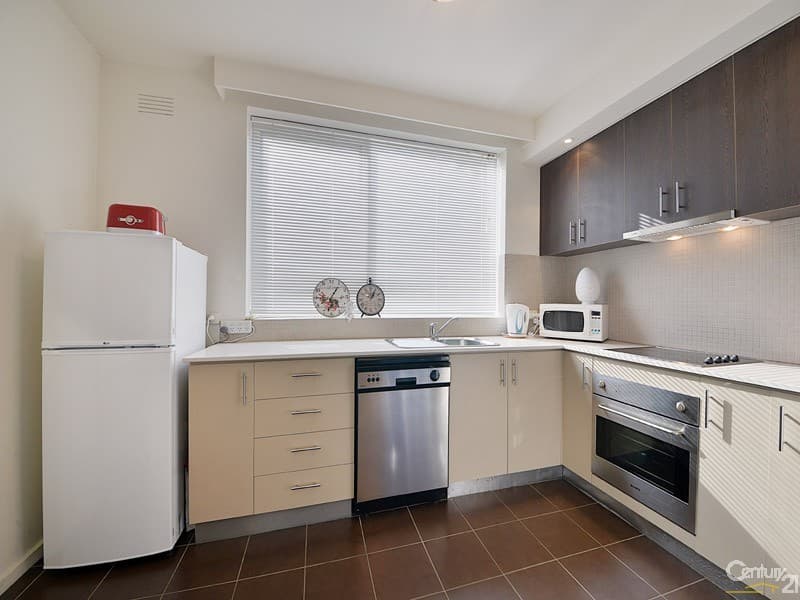 4/49 Wilson Street, Cheltenham, VIC, 3192, Cheltenham - Thumbnail 3