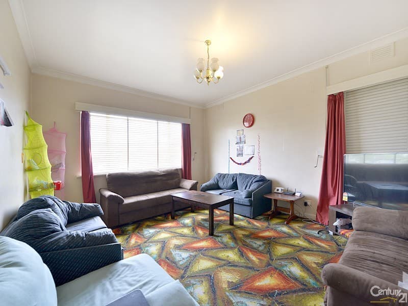 9 Burton Avenue, Clayton, VIC, 3168, Clayton - Thumbnail 2
