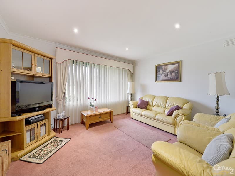 12 Barringun Crescent, Clayton South, VIC, 3169, Clayton South - Thumbnail 2