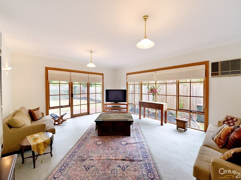 6 Fern Street, Oakleigh East, VIC, 3166, Oakleigh East - Thumbnail 2