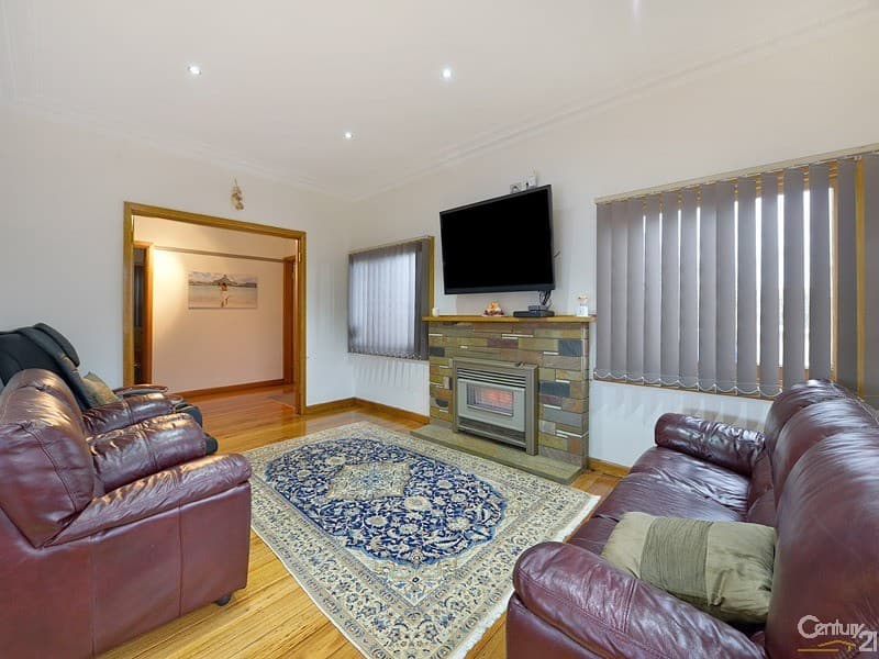 104 Browns Road, Clayton, VIC, 3168, Clayton - Thumbnail 3