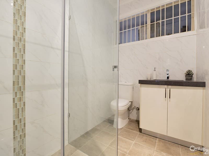 5/116 Eugaree Street, Southport, QLD, 4215, Southport - Thumbnail 8
