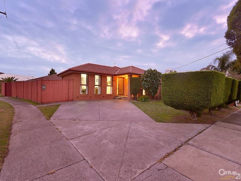 1 Enngonia Crescent, Clayton South, VIC, 3169, Clayton South - Image 1