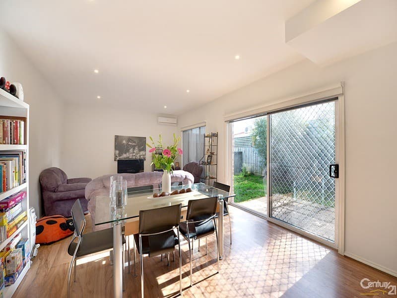 15b Barringun Crescent, Clayton South, VIC, 3169, Clayton South - Thumbnail 4