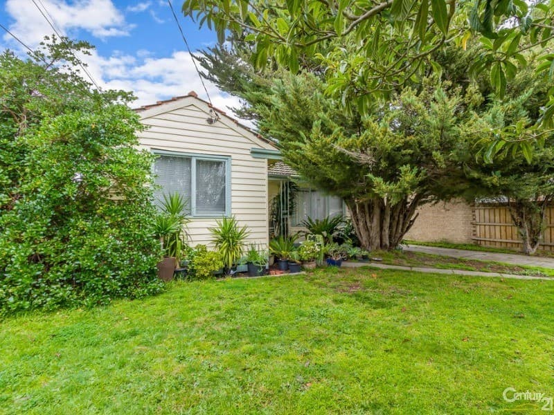 20 Burns Avenue, Clayton South, VIC, 3169, Clayton South - Thumbnail 2