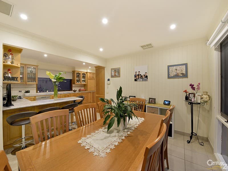7 Cooinda Crescent, Clarinda, VIC, 3169, Clarinda - Thumbnail 3