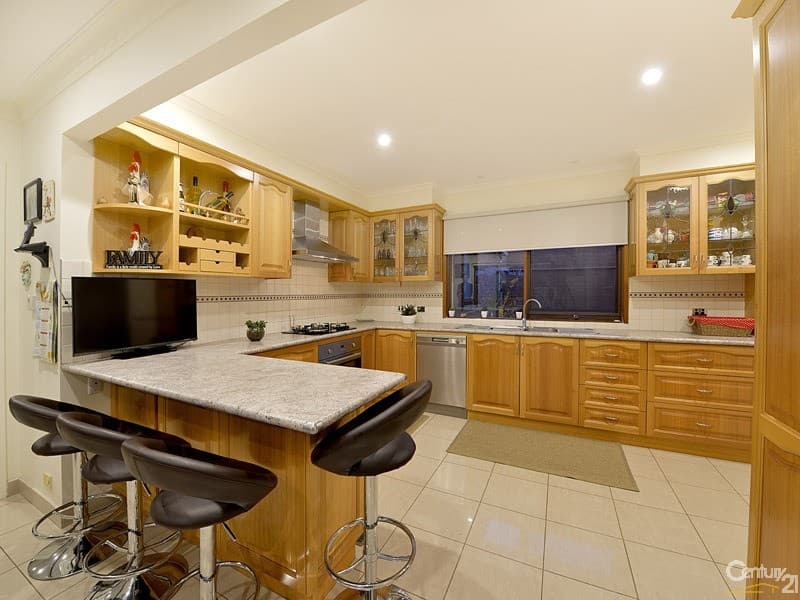 7 Cooinda Crescent, Clarinda, VIC, 3169, Clarinda - Thumbnail 2