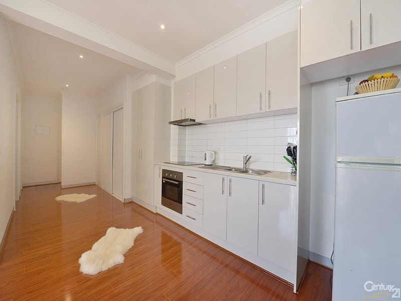 16/28 Burton Avenue, Clayton, VIC, 3168, Clayton - Thumbnail 3