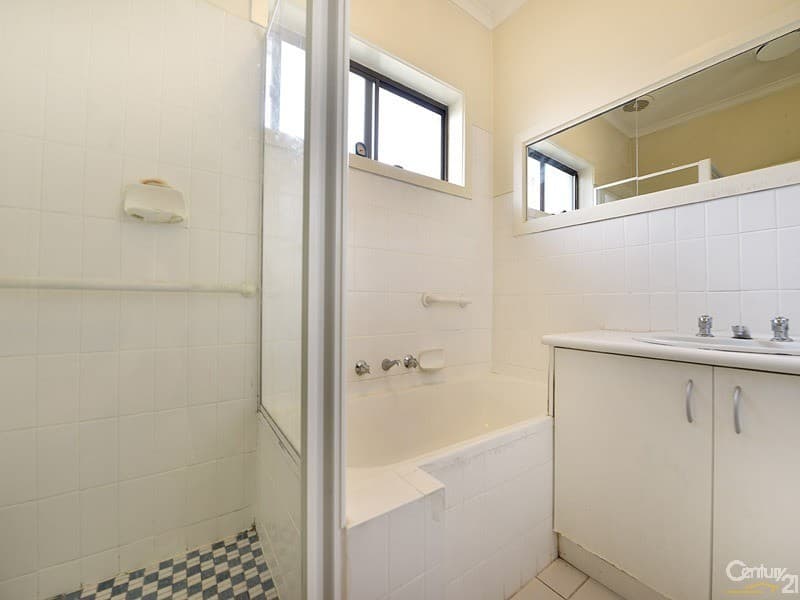 1/63 Carinish Road, Clayton, VIC, 3168, Clayton - Thumbnail 4