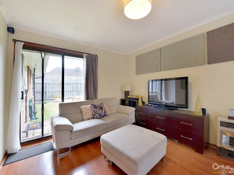 2/6 Parsons Street, Clayton South, VIC, 3169, Clayton South - Thumbnail 2