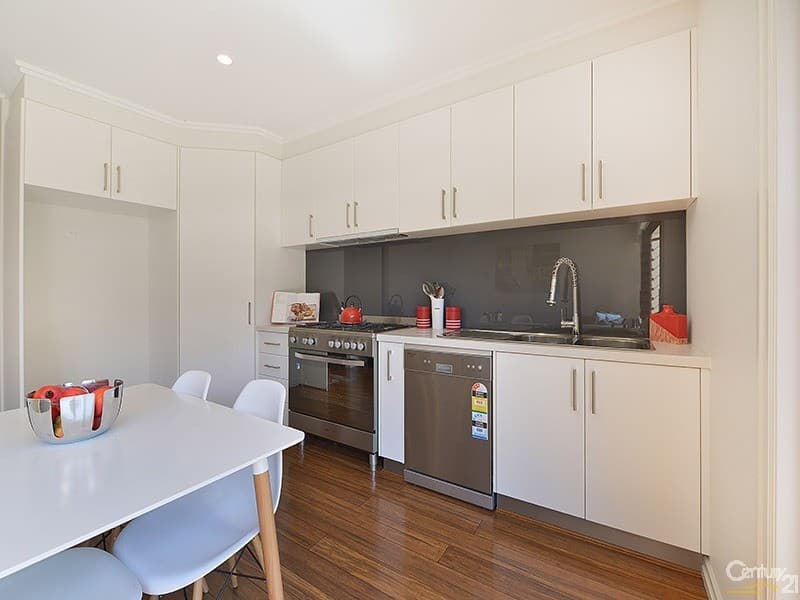 3/9 Beddoe Avenue, Clayton, VIC, 3168, Clayton - Thumbnail 4