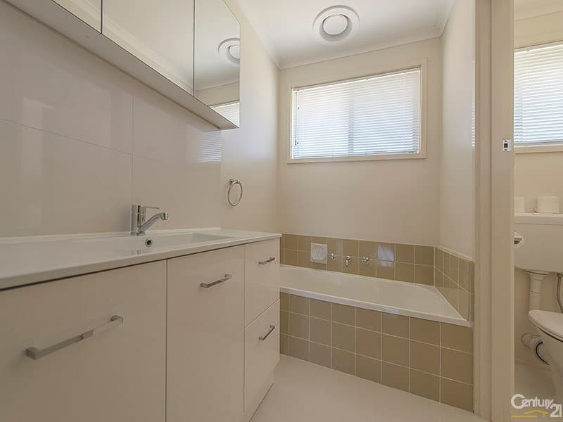 9 Enngonia Crescent, Clayton South, VIC, 3169, Clayton South - Thumbnail 5