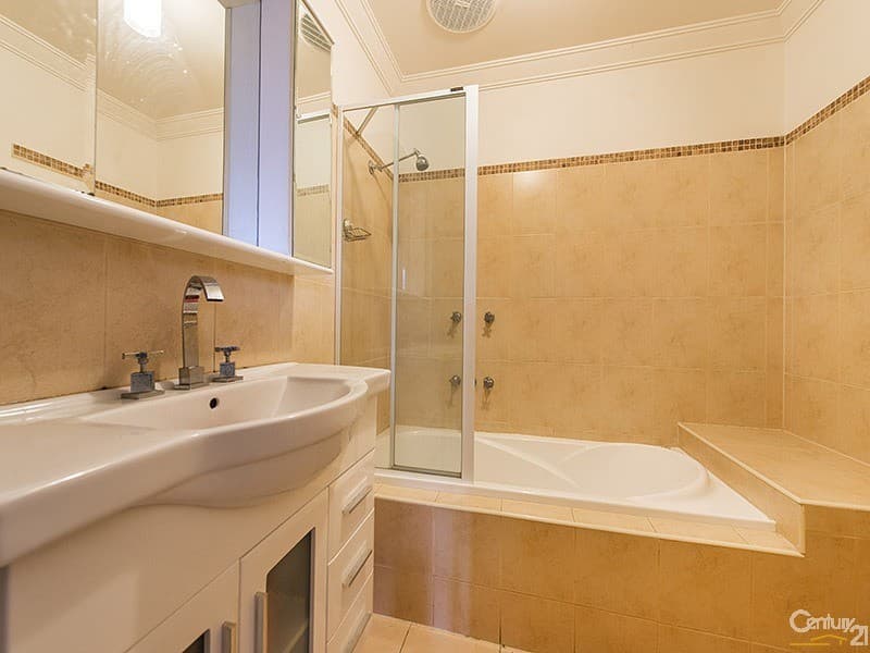 2/64 Fulton Street, Clayton, VIC, 3168, Clayton - Thumbnail 3