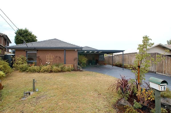 18 Monterey Court, Oakleigh South, VIC, 3167, Oakleigh South - Thumbnail 2