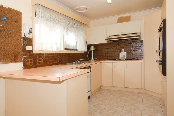 118 Bourke Road, Clarinda, VIC, 3169, Clarinda - Thumbnail 2