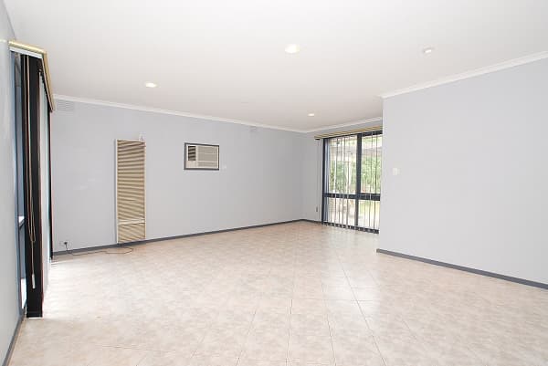 118 Bourke Road, Clarinda, VIC, 3169, Clarinda - Thumbnail 3