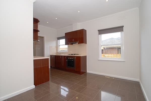 1 / 10 McMillan Street, Clayton South, VIC, 3169, Clayton South - Thumbnail 2