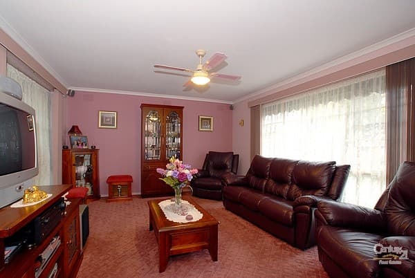 3 Carbine Avenue, Clarinda, VIC, 3169, Clarinda - Thumbnail 2