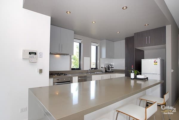 2 Evergreen Boulevard, Clayton South, VIC, 3169, Clayton South - Thumbnail 3
