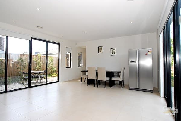 2 Evergreen Boulevard, Clayton South, VIC, 3169, Clayton South - Thumbnail 4