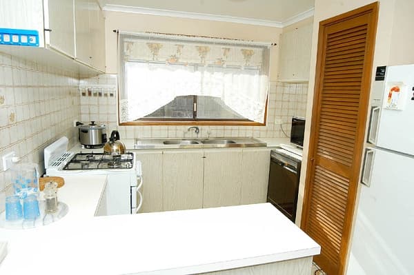 70 Glenelg Drive, Clayton South, VIC, 3169, Clayton South - Thumbnail 3