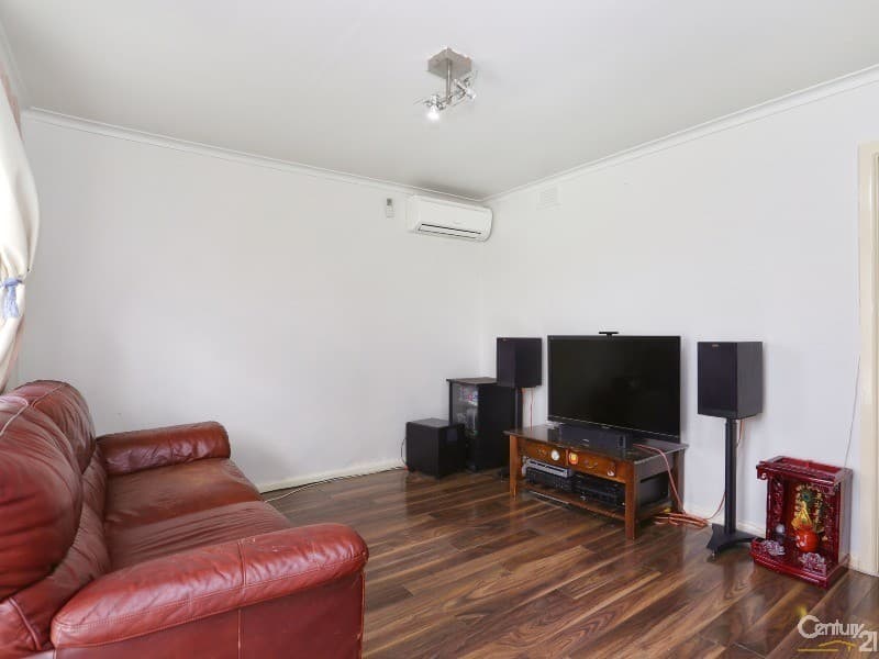 35 Douglas Street, Noble Park, VIC, 3174, Springvale - Thumbnail 2