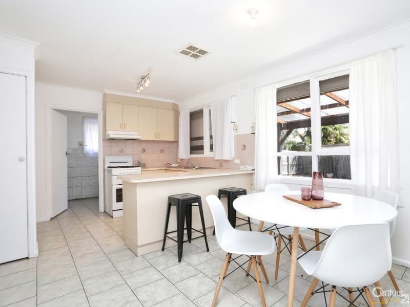 4 Naomi Court, Noble Park, VIC, 3174, Noble Park - Thumbnail 3