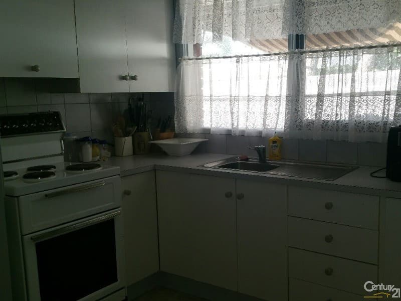 35 Douglas Street, Noble Park, VIC, 3174, Springvale South - Thumbnail 4