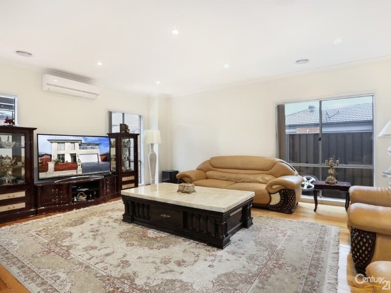 7 Hermes Avenue, Cranbourne West, VIC, 3977, Cranbourne West - Thumbnail 2
