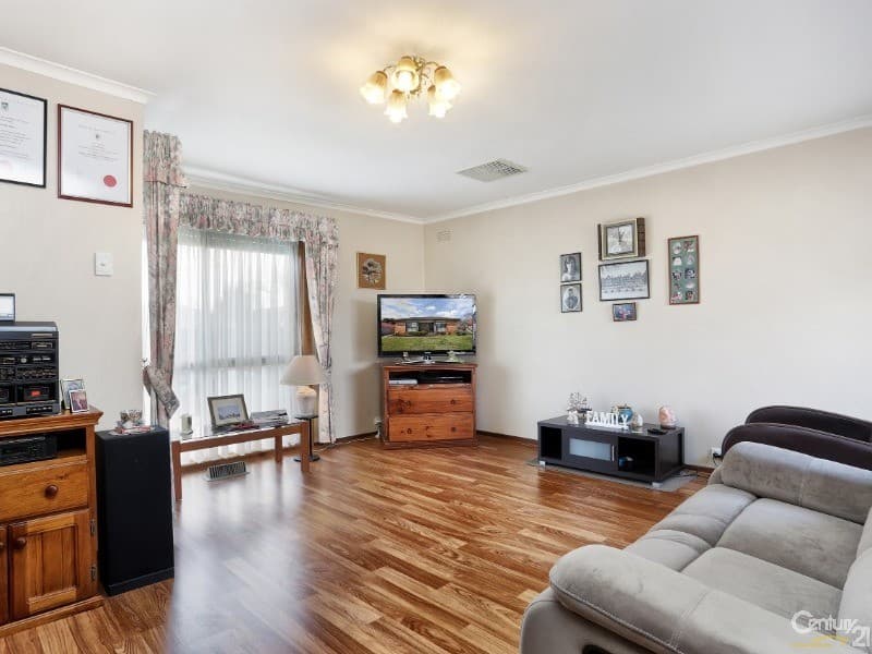 53 Kuringgai Cres, Noble Park, VIC, 3174, Noble Park - Thumbnail 2