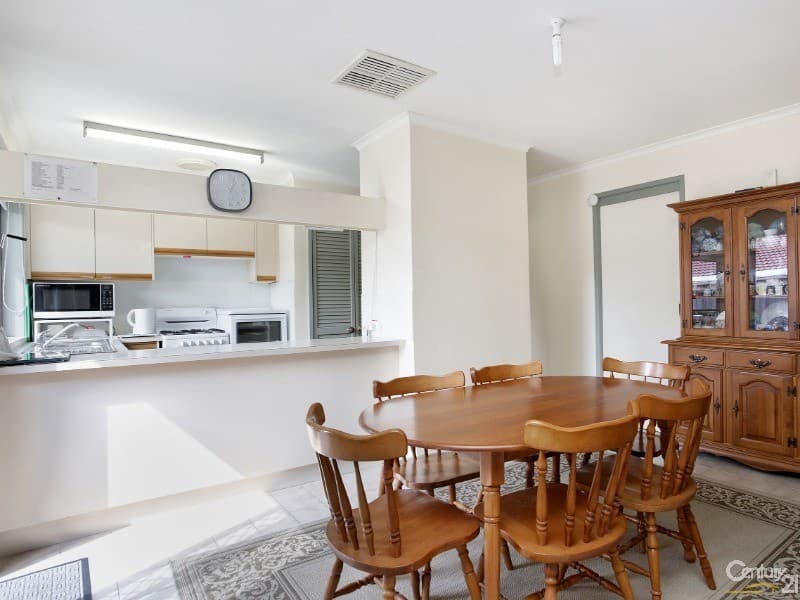 53 Kuringgai Cres, Noble Park, VIC, 3174, Noble Park - Thumbnail 4
