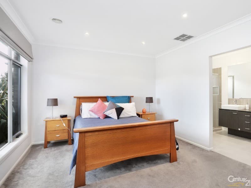 12 Lumina Ave, Cranbourne North, VIC, 3977, Cranbourne North - Thumbnail 7