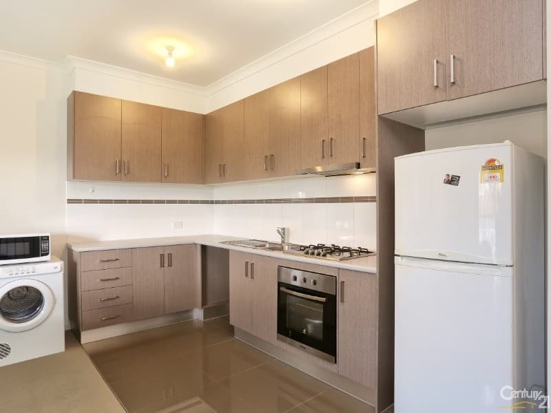 2/24 View Road, Springvale, VIC, 3171, Springvale - Thumbnail 2