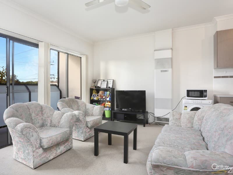 2/24 View Road, Springvale, VIC, 3171, Springvale - Thumbnail 3