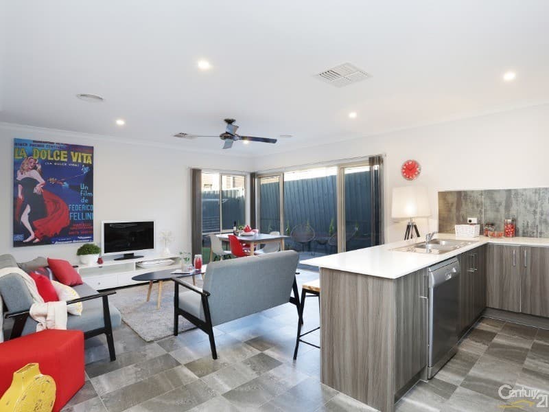 17 Elray Ave, Dandenong, VIC, 3175, Dandenong - Thumbnail 3