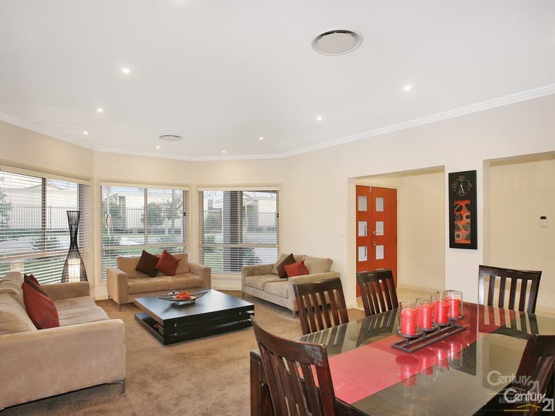 17 Pebble Crescent, The Ponds, NSW, 2769, The Ponds - Thumbnail 3