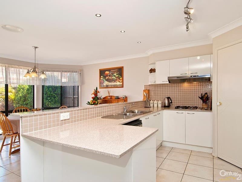 5 Rushden Way, Stanhope Gardens, NSW, 2768, Stanhope Gardens - Thumbnail 5